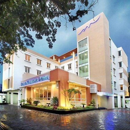 Urbanview Hotel Grand Malabar בנדונג מראה חיצוני תמונה