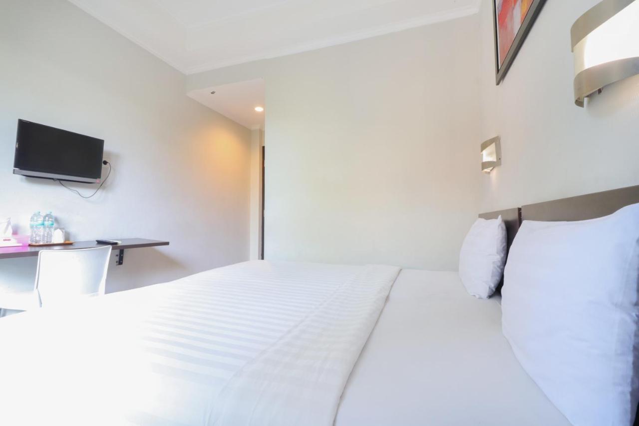 Urbanview Hotel Grand Malabar בנדונג מראה חיצוני תמונה