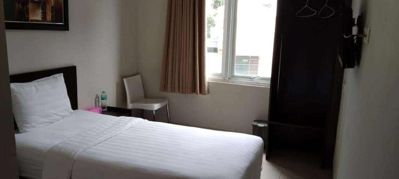 Urbanview Hotel Grand Malabar בנדונג מראה חיצוני תמונה